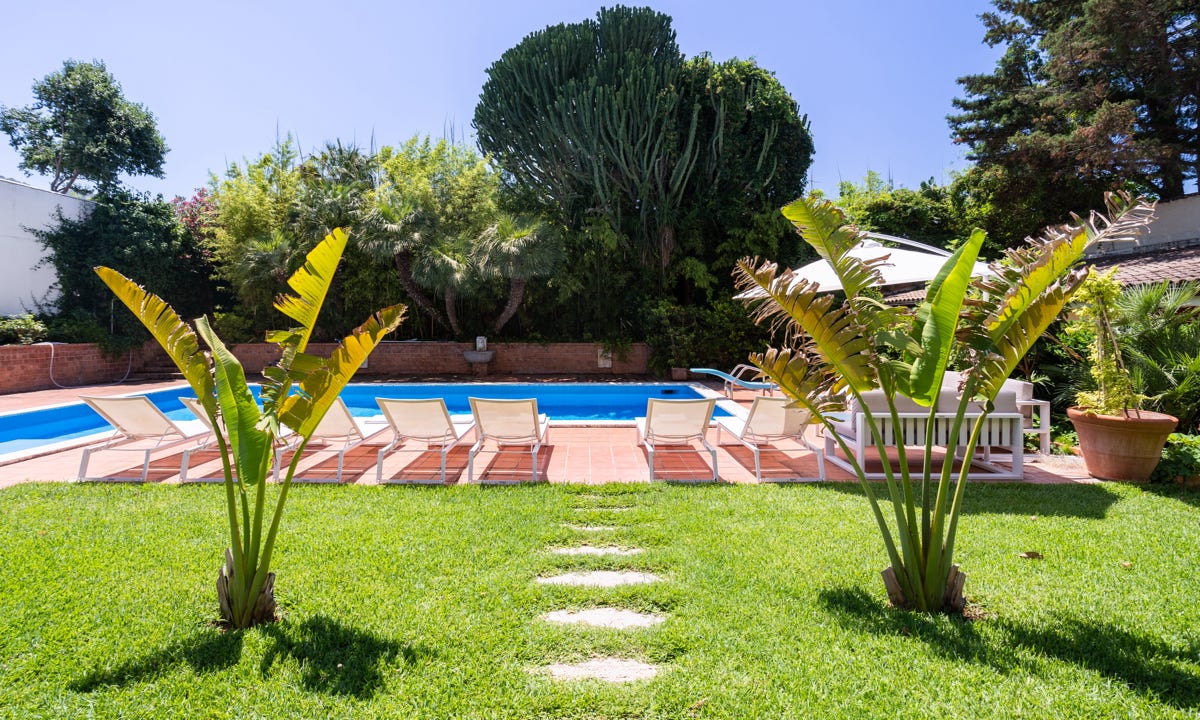 Front view Villa castelforte